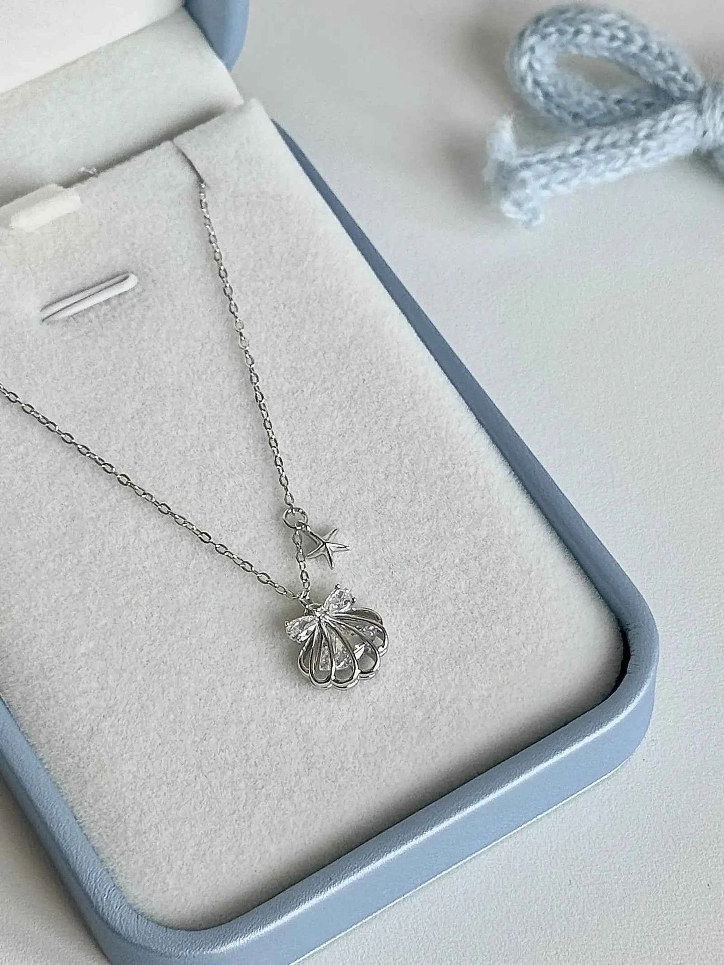 "Silken Star Kiss" 925 Sterling Silver White Gold-Plated Shell Necklace - Delicate, Elegant, and Sparkling