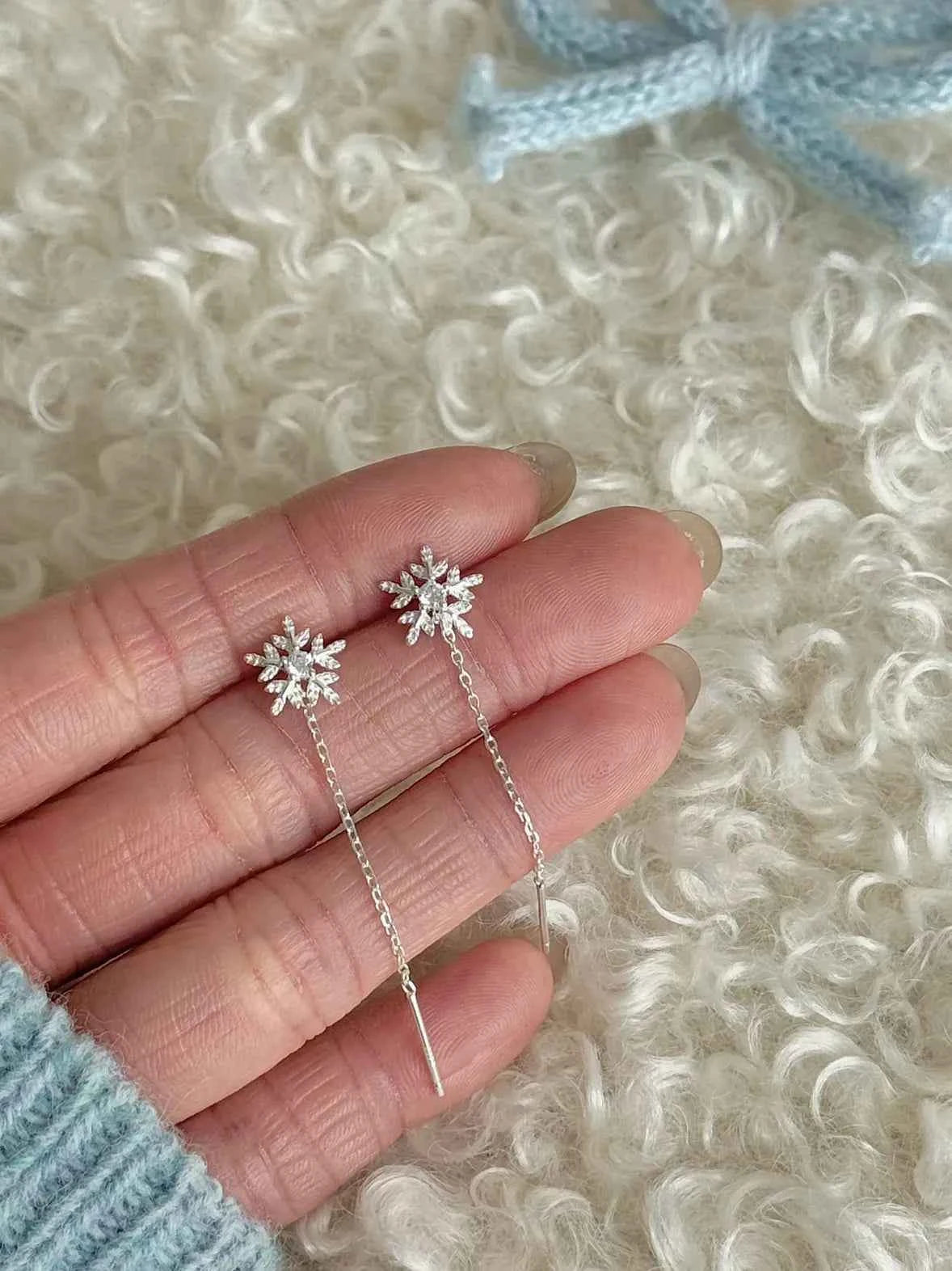 "Pure Snowflake Sparkle" 999 Pure Silver Earrings - Delicate, Versatile, and Hypoallergenic (Copy)