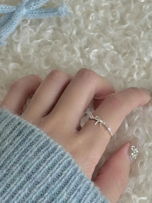"Charming Bow Gift" 925 Sterling Silver Ring - Sweet, Elegant, and Unique