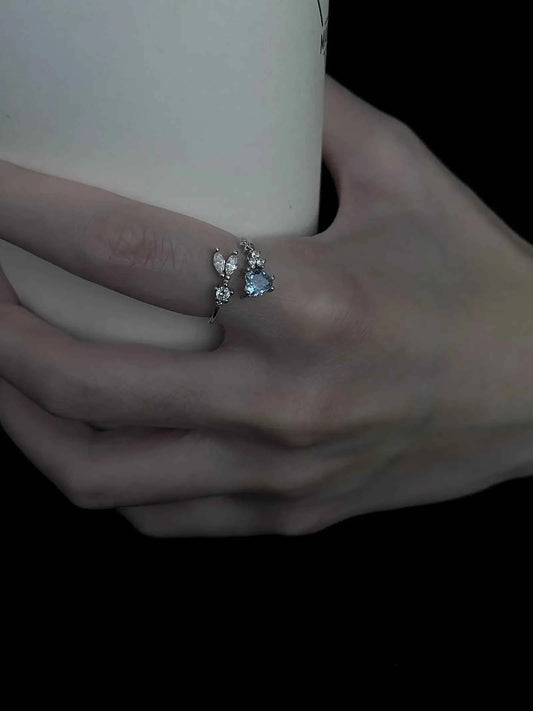 "Deep Sea Token" 925 Sterling Silver Blue Fish Tail Ring - Unique, Elegant, and Cool Chic