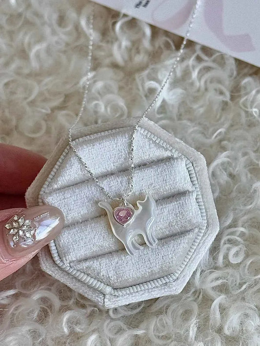 "Be Your Meow" 925 Sterling Silver Pink Heart Zircon and White Mother-of-Pearl Cat Necklace - Delicate and Elegant