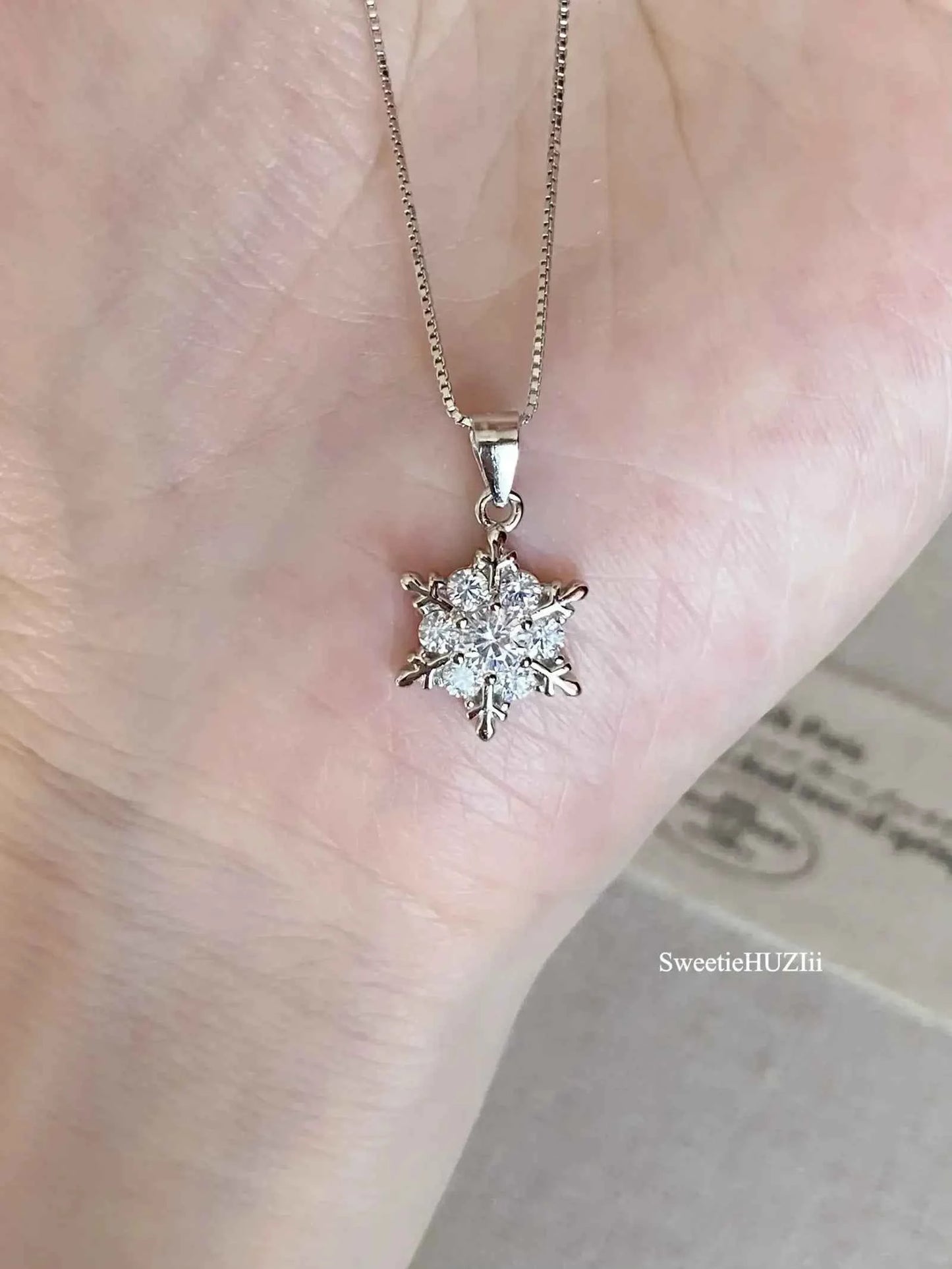 "Sparkling Snowflake" 925 Sterling Silver Necklace - Perfect Birthday Gift for Her