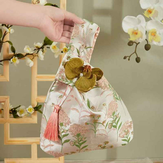 Vintage-Style Wrist Bag Gift Set: A Perfect Birthday and Festival Gift