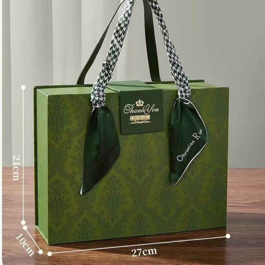 Matcha Green Gift Box: A Perfect Present for Every Special Moment