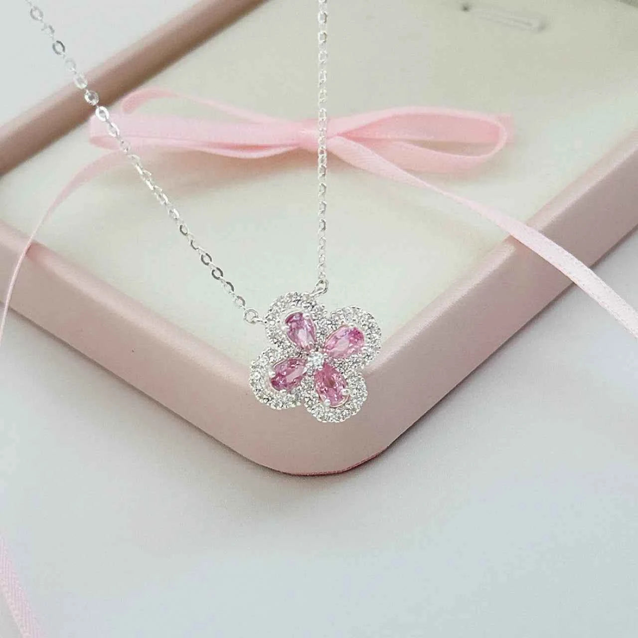 "Lucky Clover Tale" 925 Sterling Silver Necklace with 5A Zircon – Sweet, Sparkling & Fortunate (Copy)