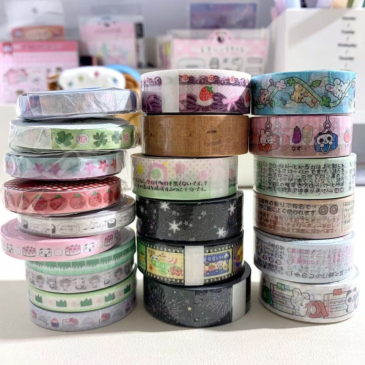 Retro Japanese Stationery Mystery Box – 20 Pieces of Vintage-Inspired Tapes, Stickers & Memo Pads