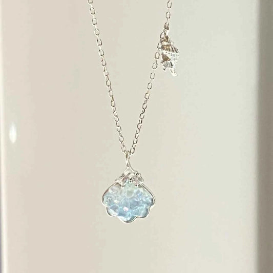 "Shattered Ice Elegance" 925 Sterling Silver Shell Necklace with Crystal - Cool, Chic, and Timeless