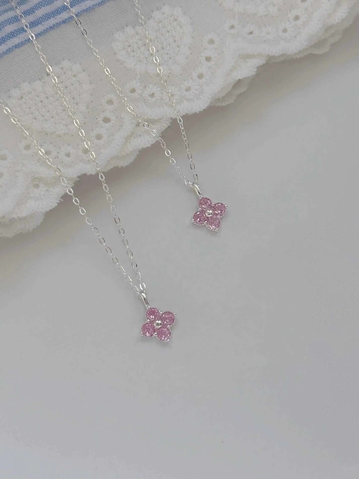 "Sweetheart Clover" 999 Pure Silver Four-Leaf Heart Necklace – Lucky, Minimalist, Gift-Ready (Copy)
