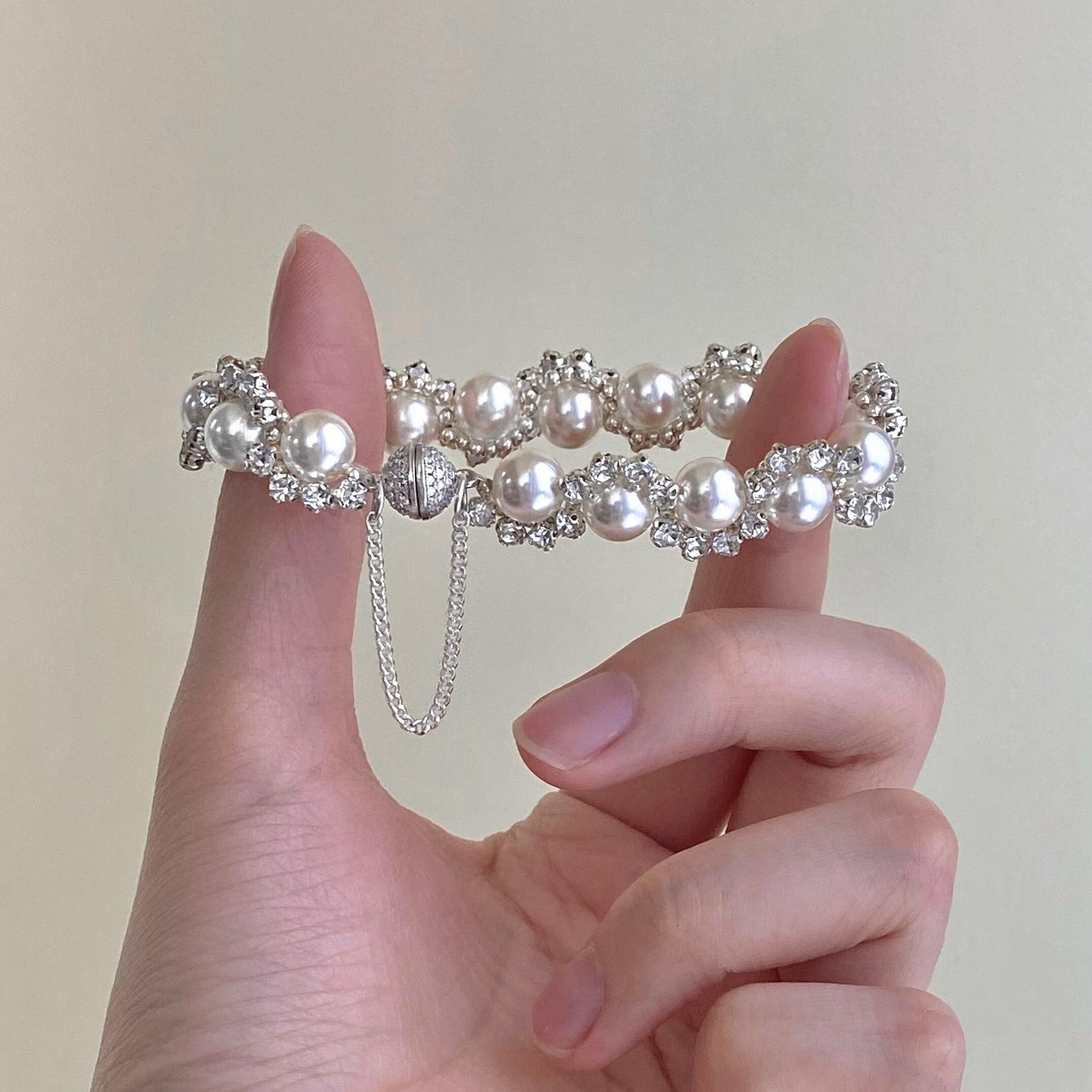 Galaxy Sparkle Pearl Bracelet – Swarovski Pearls with Magnetic Clasp