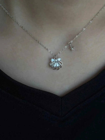 "Silken Star Kiss" 925 Sterling Silver White Gold-Plated Shell Necklace - Delicate, Elegant, and Sparkling