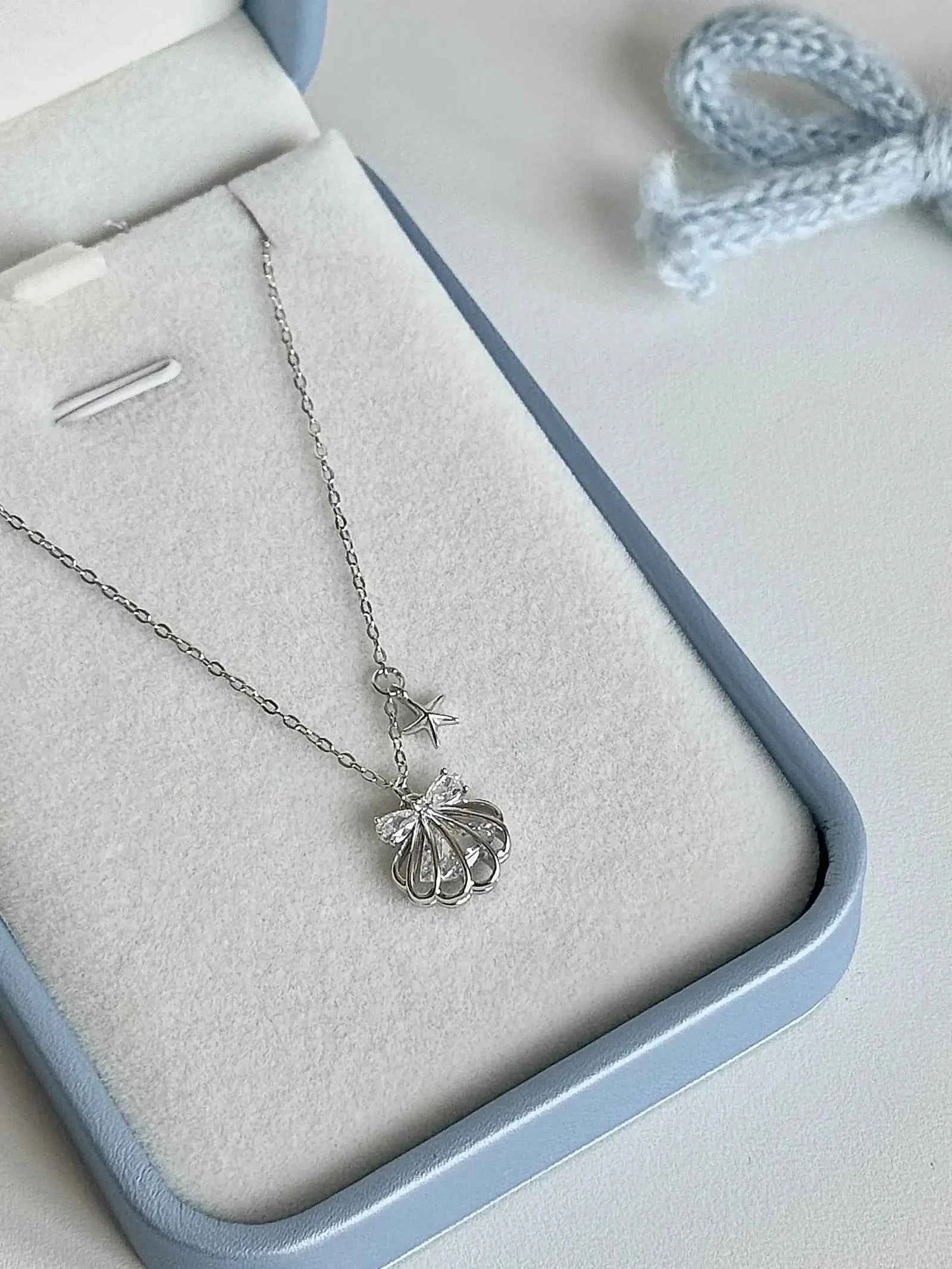 "Silken Star Kiss" 925 Sterling Silver White Gold-Plated Shell Necklace - Delicate, Elegant, and Sparkling