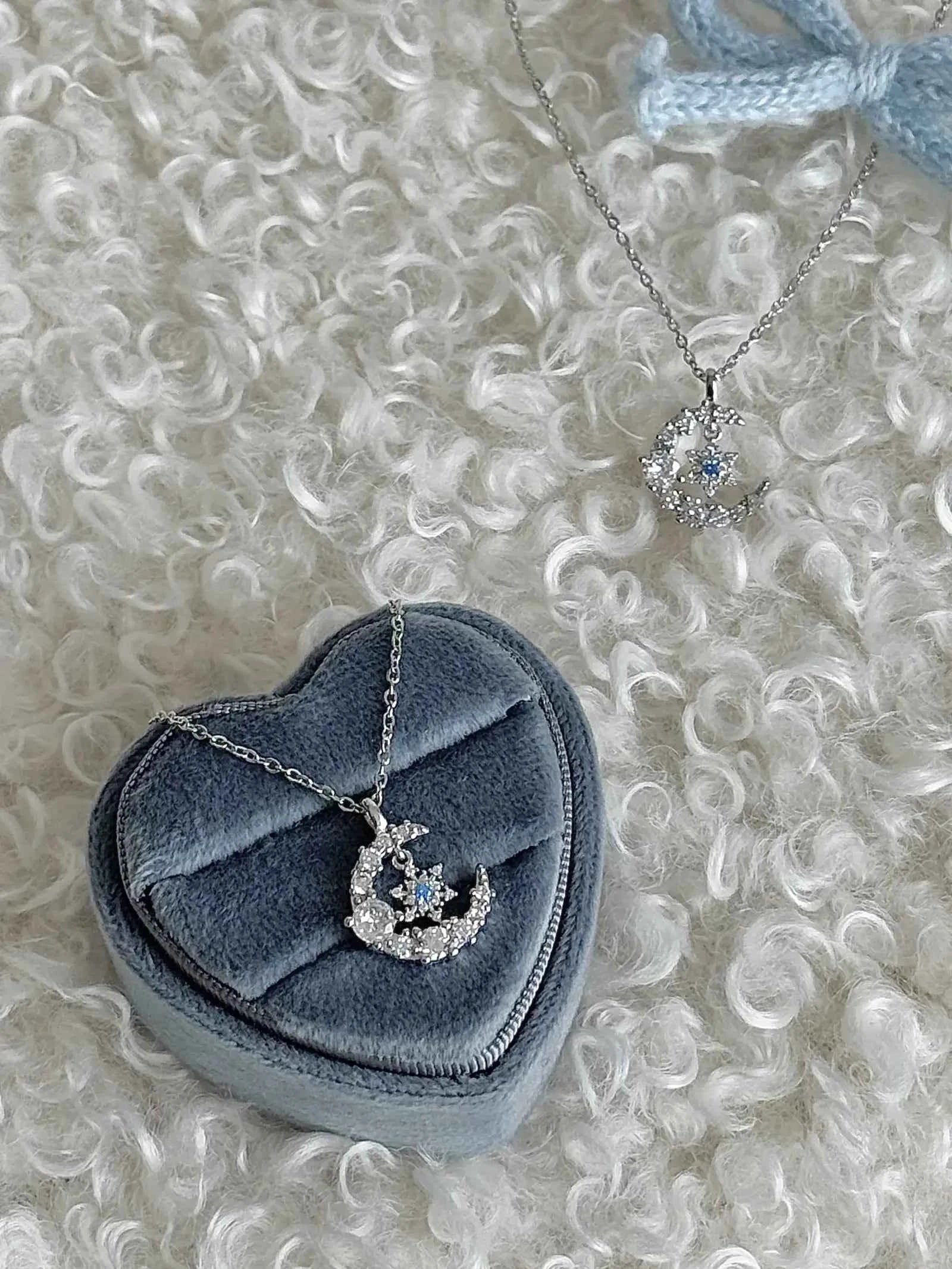 "Snow Dance Moonlight" 925 Sterling Silver Blue Diamond Snowflake Necklace - Cool Elegance and Gentle Charm