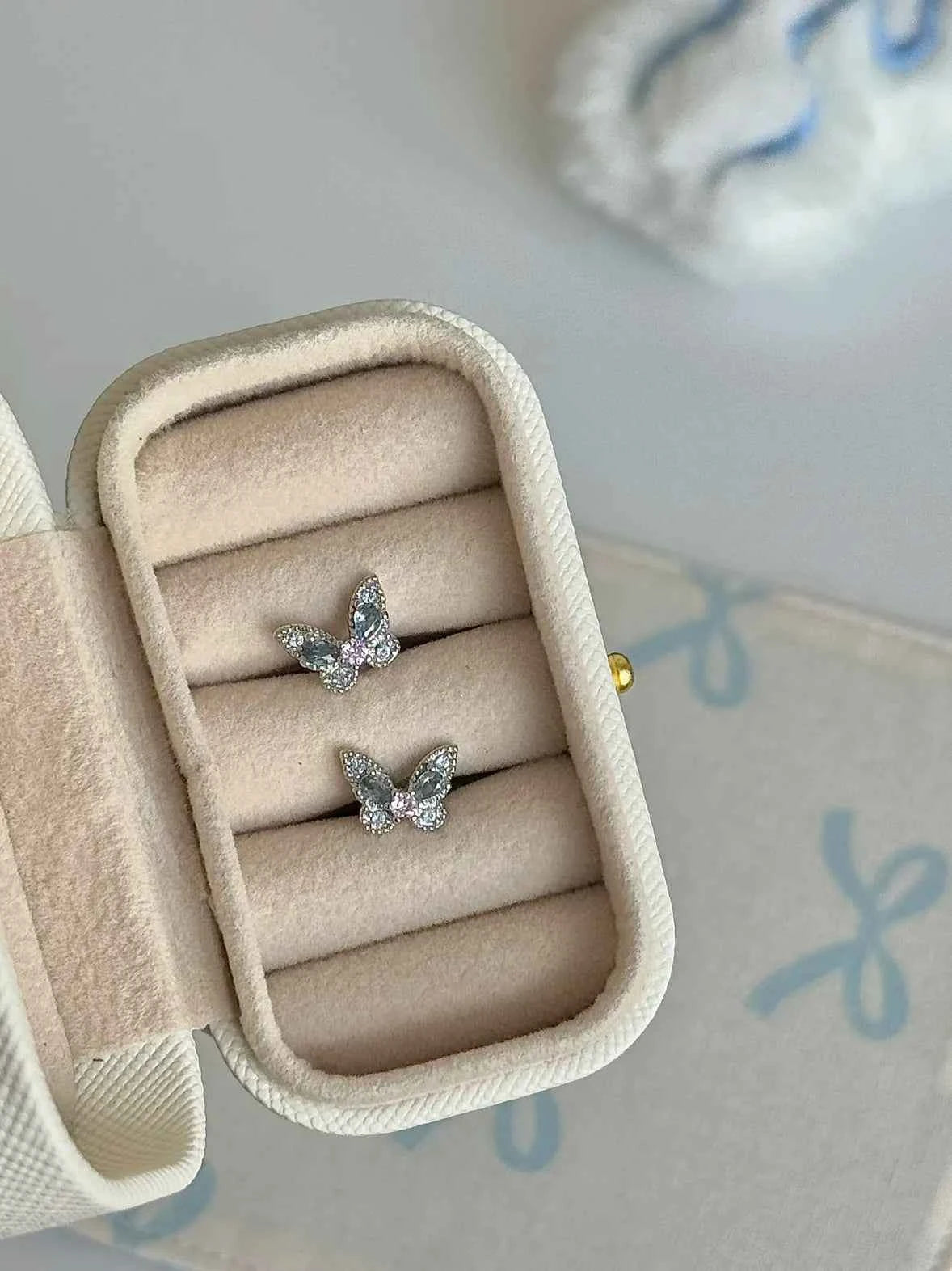 "Snow Butterfly" Blue and Pink Diamond Double-Color Butterfly Stud Earrings - Japanese Style, Delicate, and Cold Chic