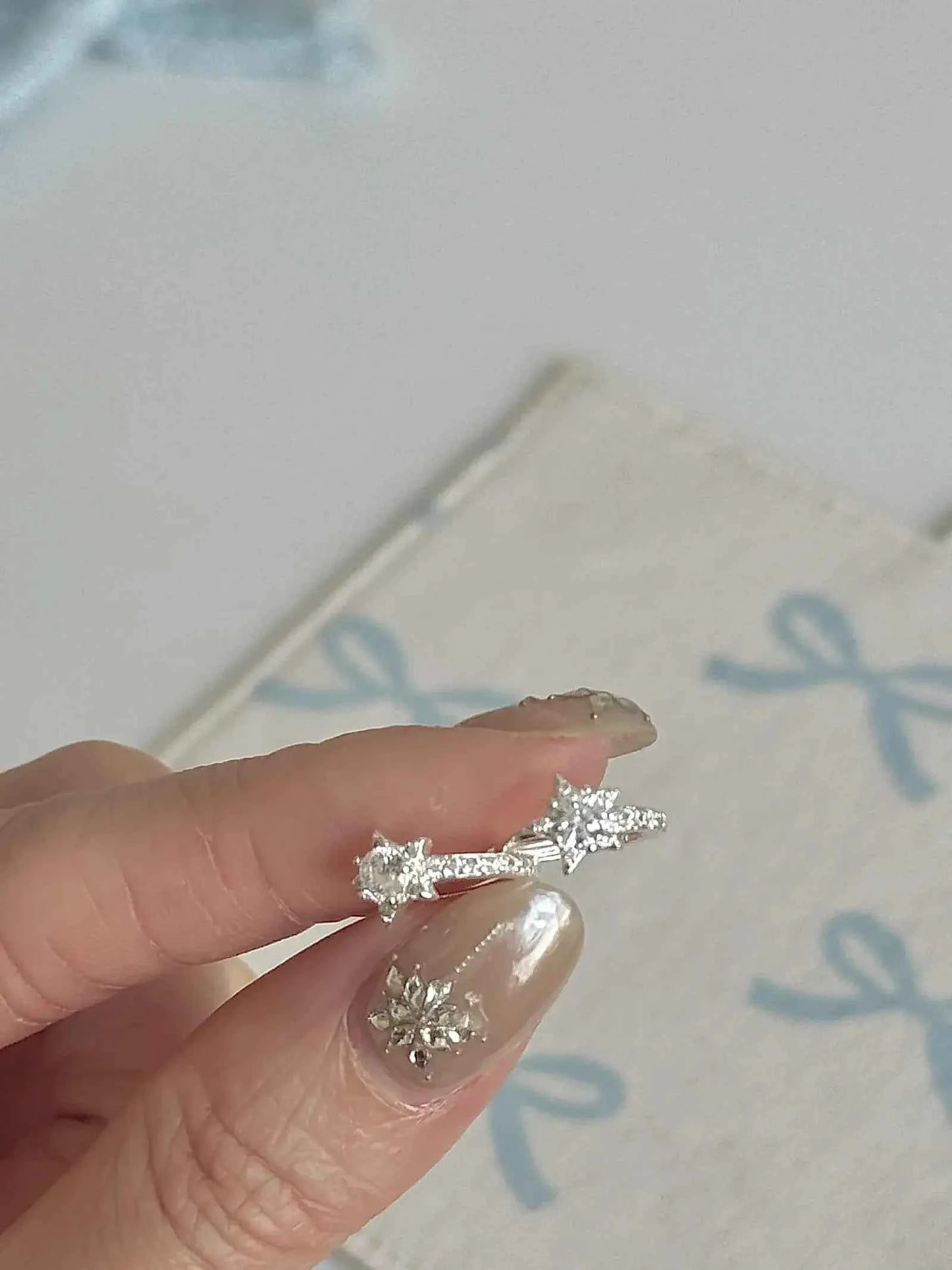 "Shooting Star Whisper" 925 Sterling Silver Earrings - Sparkling, Unique, and Perfect Gift for Best Friends