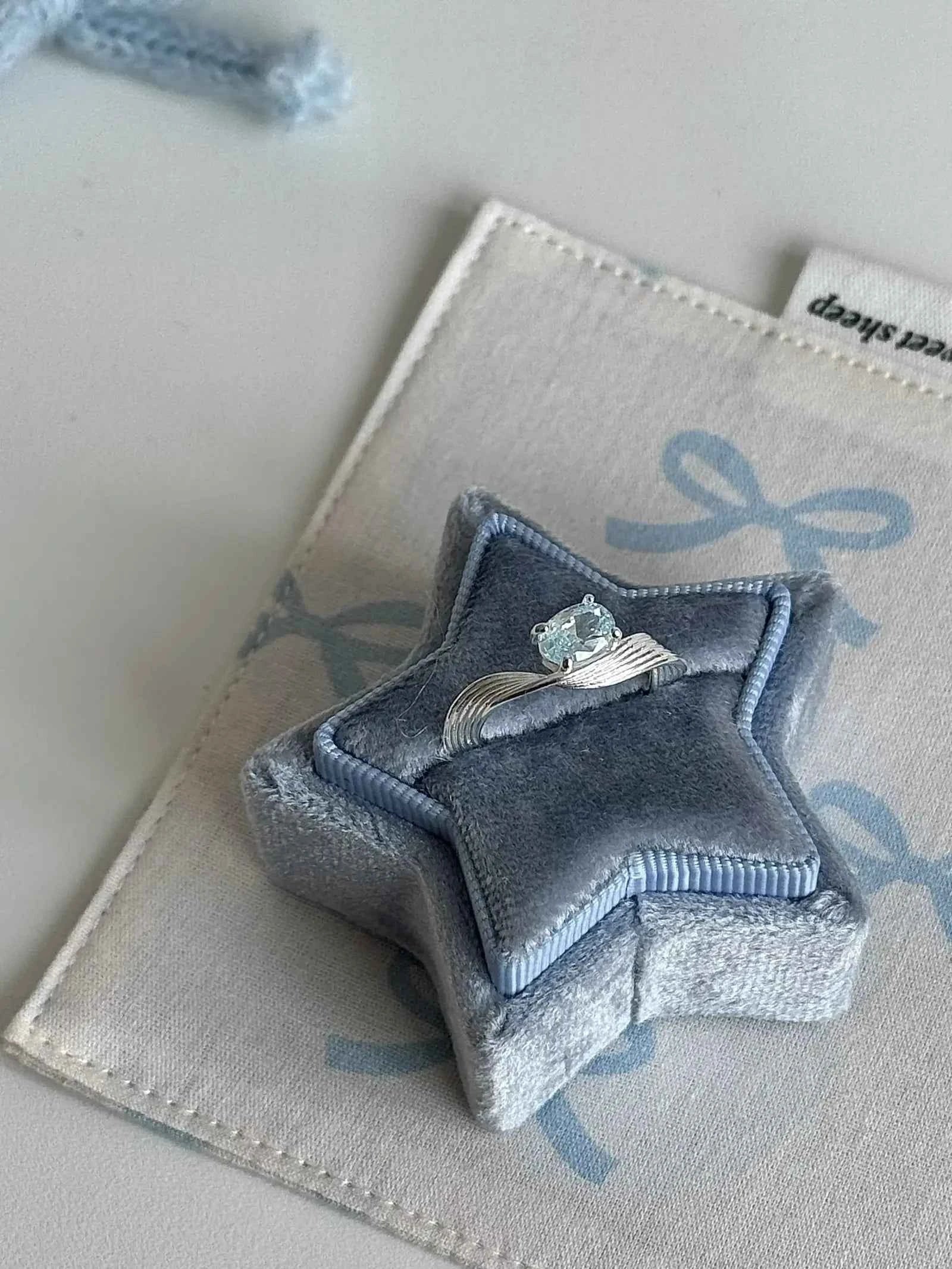 "Mercury Wave" 925 Sterling Silver Ring with Sea Blue Artificial Gems - Delicate, Luxurious, and Cool Chic