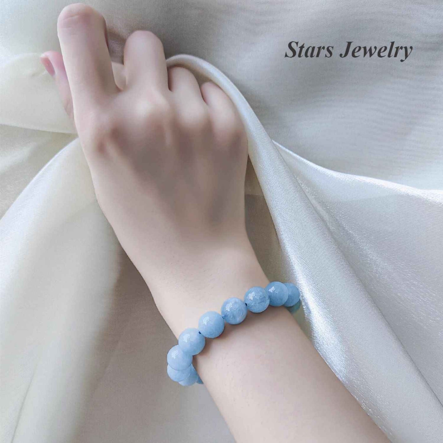 Aquamarine Bead Bracelet – 8mm & 10mm Natural Gemstones for Calm, Clarity & Tranquility