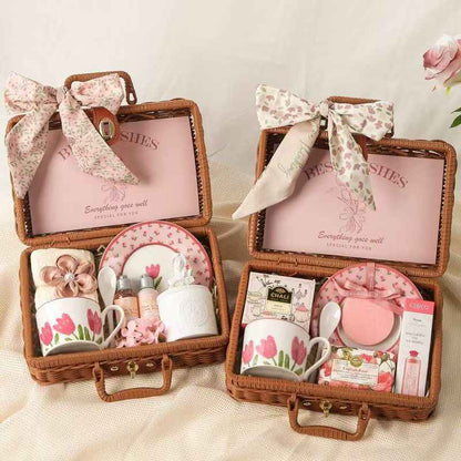 Elegant Heartwarming Gift Basket | Perfect Gift for Her | Birthday & Mother's Day Gift | Cherish Every Moment