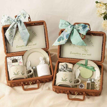 Elegant Heartwarming Gift Basket | Perfect Gift for Her | Birthday & Mother's Day Gift | Cherish Every Moment