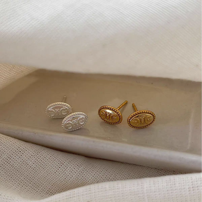 "Chic Button" 925 Sterling Silver Button Earrings - Versatile and Elegant
