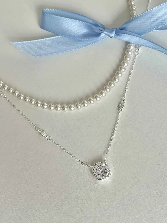 "Oil Painting Maiden" 925 Sterling Silver Cube Sugar Diamond and Pearl Vintage Layered Necklace - Low Luxury, Elegant, and Refined