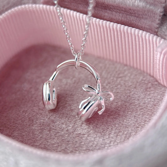 Chic Headphone 925 Sterling Silver Necklace &#8211; Sweet Elegant and Unique 1