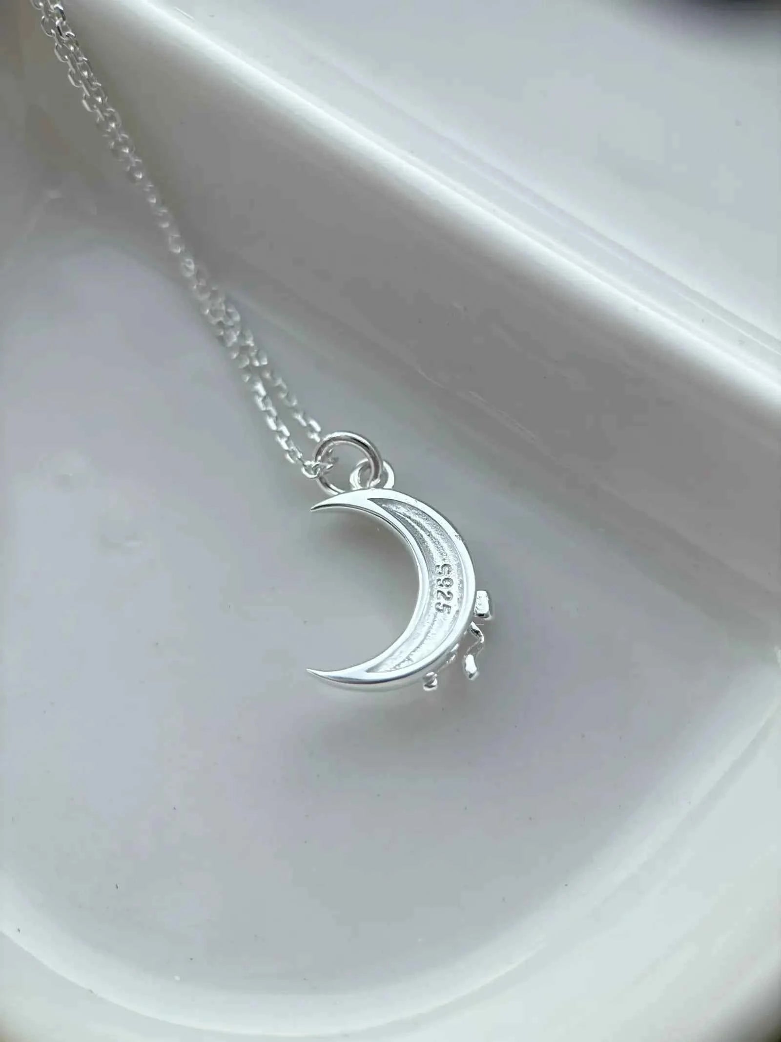 "Yours Only Moon" 925 Sterling Silver Bowknot Moon Necklace - Unique, Elegant, and Mystical