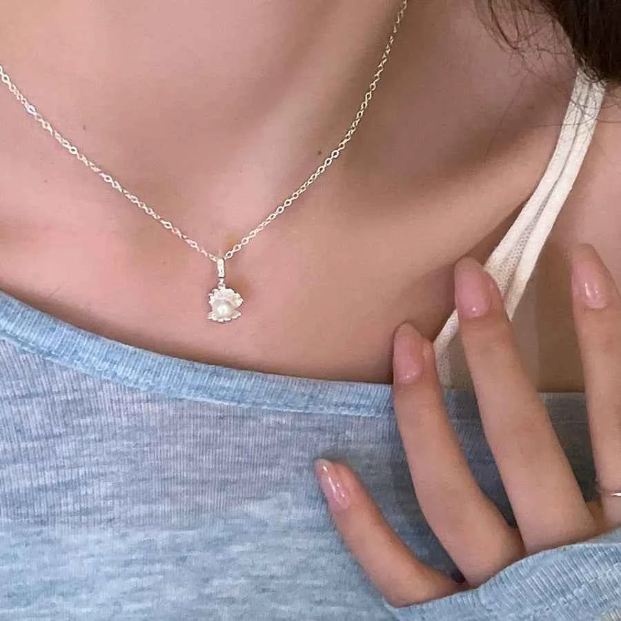 "Canghai Pearl" 925 Sterling Silver Shell Necklace - Elegant, Delicate, and Timeless