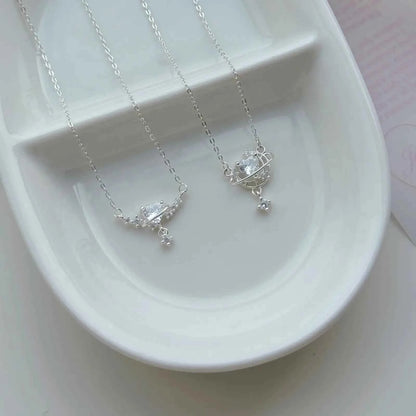 "Dreamy Star and Moon" 999 Pure Silver Necklace with 5A Zircon - Elegant, Sparkling, and Unique