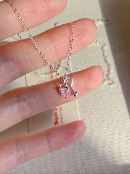 "Sweetheart Key" 925 Sterling Silver Necklace - Perfect Birthday Gift for Her