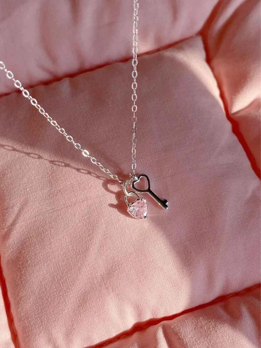 "Sweetheart Key" 925 Sterling Silver Necklace - Perfect Birthday Gift for Her