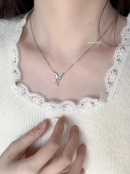 "Dreamy Butterfly Shell" 925 Sterling Silver Necklace - Elegant, Natural, and Unique