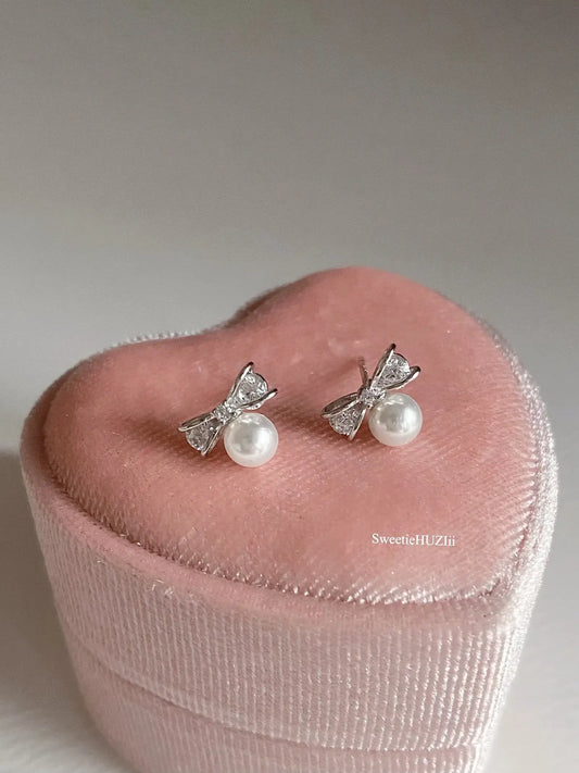 Sweet Bow Bead 925 Sterling Silver Stud Earrings &#8211; Delicate Elegant and Charming 1