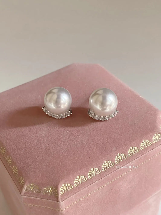 Sparkling Bulb Pearl 925 Sterling Silver Stud Earrings &#8211; Unique Elegant and eye-catching 4