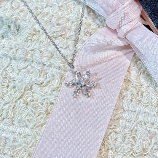 Spinning Snowflake 925 Sterling Silver Necklace &#8211; Unique and Hypoallergenic 2