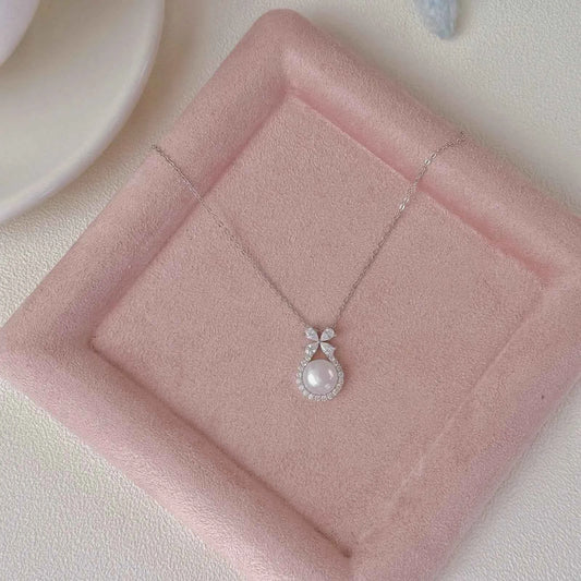 "Little Happiness" 925 Sterling Silver Bow Pearl Necklace - Perfect Gift for Mom