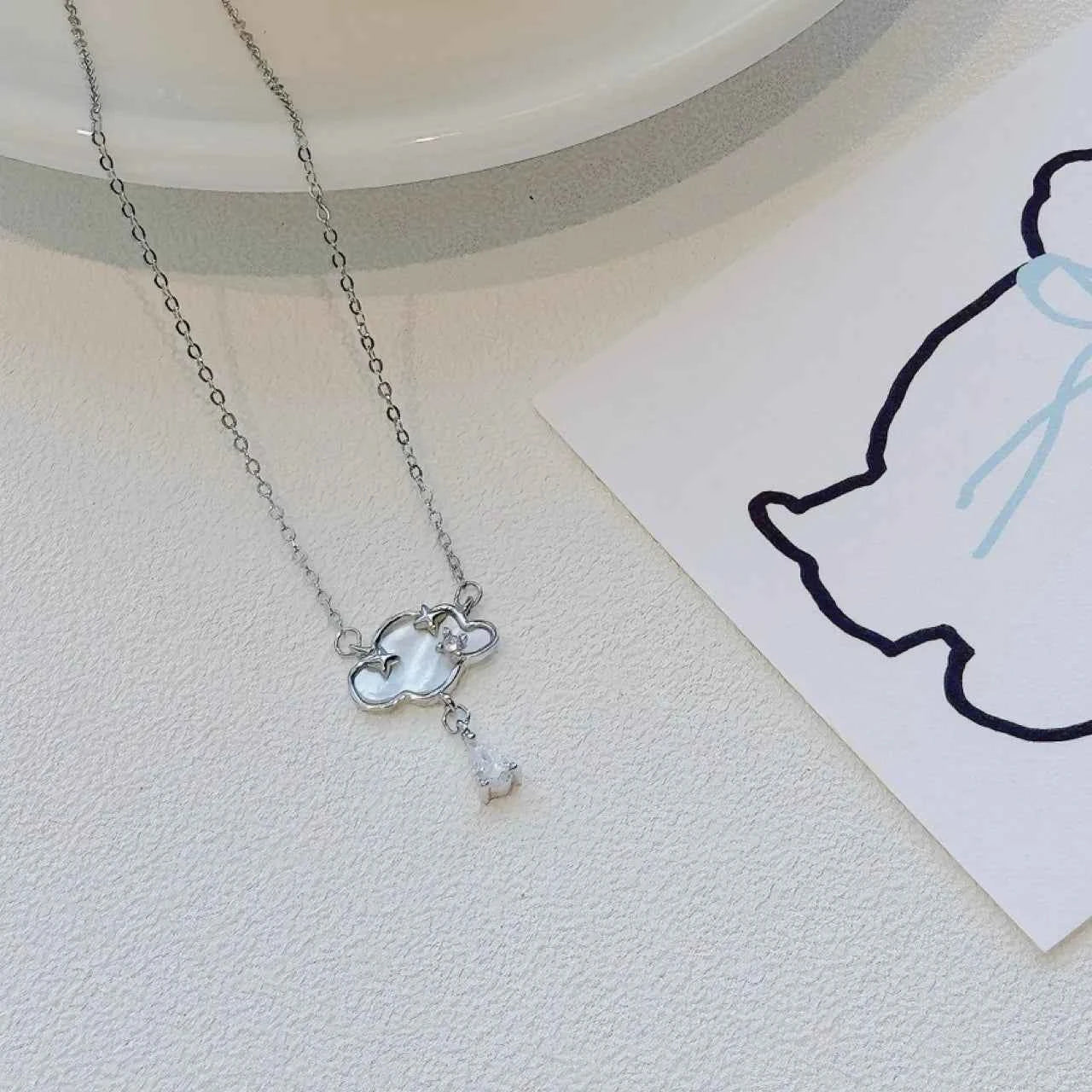 "Raindrop Cloud" 999 Sterling Silver Necklace - Delicate and Unique