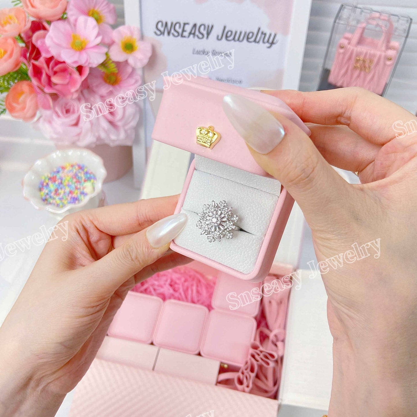 SNSEASY Surprise Jewelry Scoop