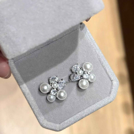 "Blooming Bouquet" Pearl Stud Earrings – S925 Sterling Silver with Cubic Zirconia (Copy)
