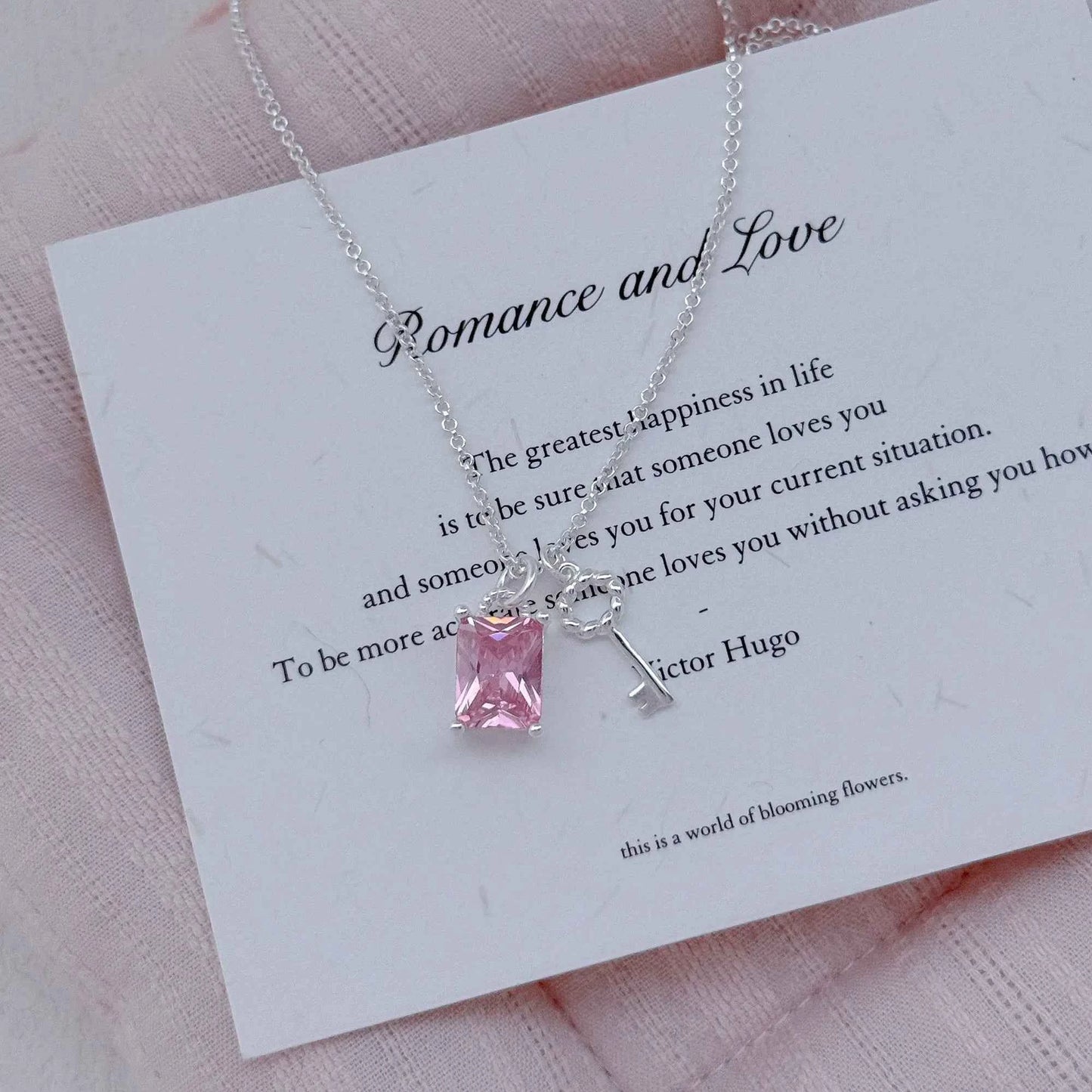"Dawnlight Key" 925 Sterling Silver Crystal-Clear Key Necklace – Elegant & Gift-Ready (Copy)