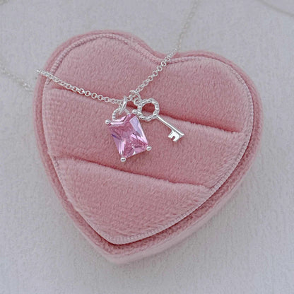 "Dawnlight Key" 925 Sterling Silver Crystal-Clear Key Necklace – Elegant & Gift-Ready (Copy)