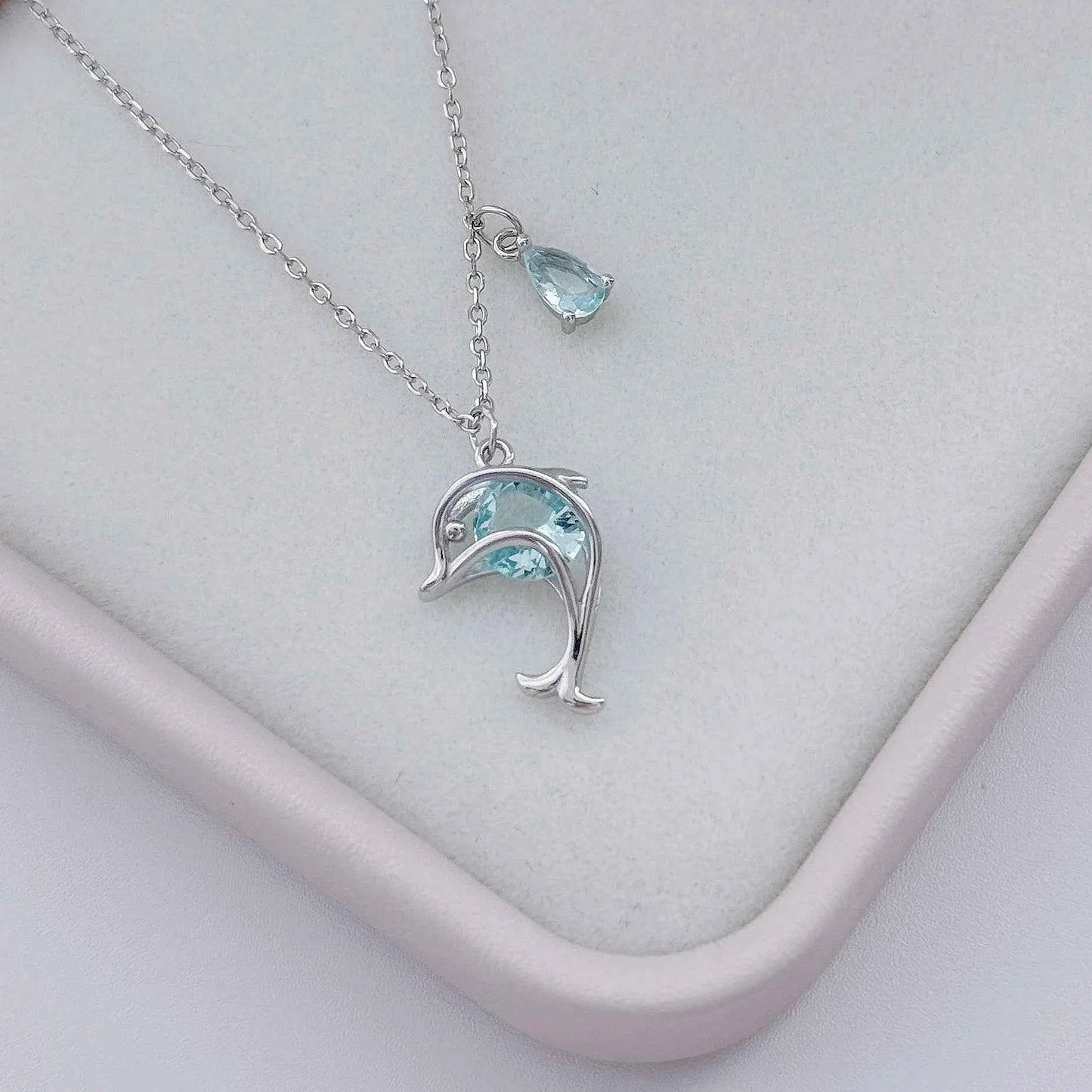 "Dolphin Promise" 925 Sterling Silver Dolphin & Zircon Necklace – Oceanic Elegance (Copy)