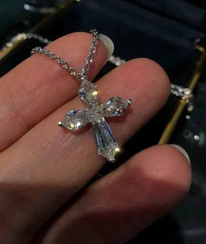 "Edgeless Cross" 925 Sterling Silver Necklace – Seamless Sparkle & Minimalist Faith (Copy)