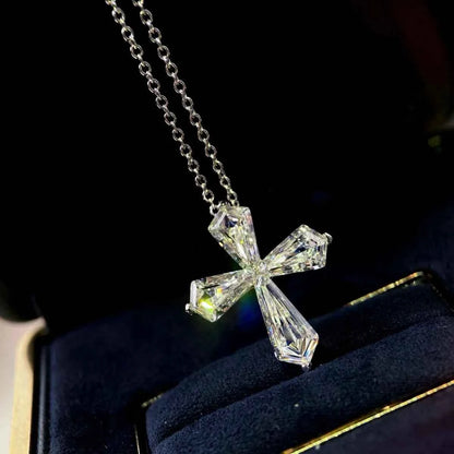 "Edgeless Cross" 925 Sterling Silver Necklace – Seamless Sparkle & Minimalist Faith (Copy)