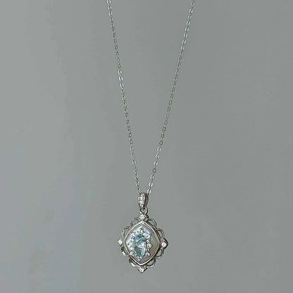 "Floating Light Palace" 925 Sterling Silver Retro Crystal Necklace with Mother-of-Pearl - Elegant and Regal (Copy)
