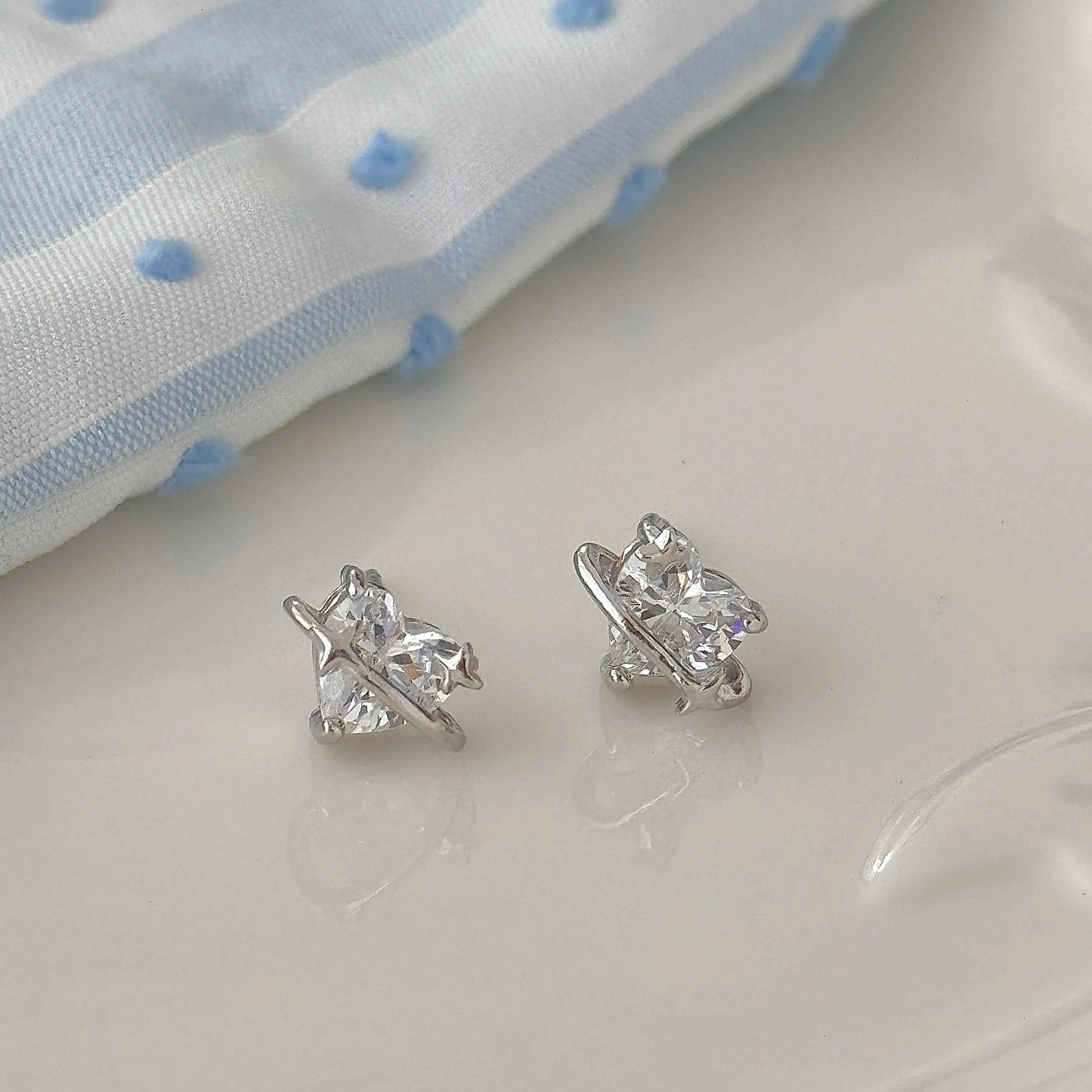 "Heart Orbit" 999 Pure Silver Heart Zircon Orbit Stud Earrings - Sweet and Unique (Copy)