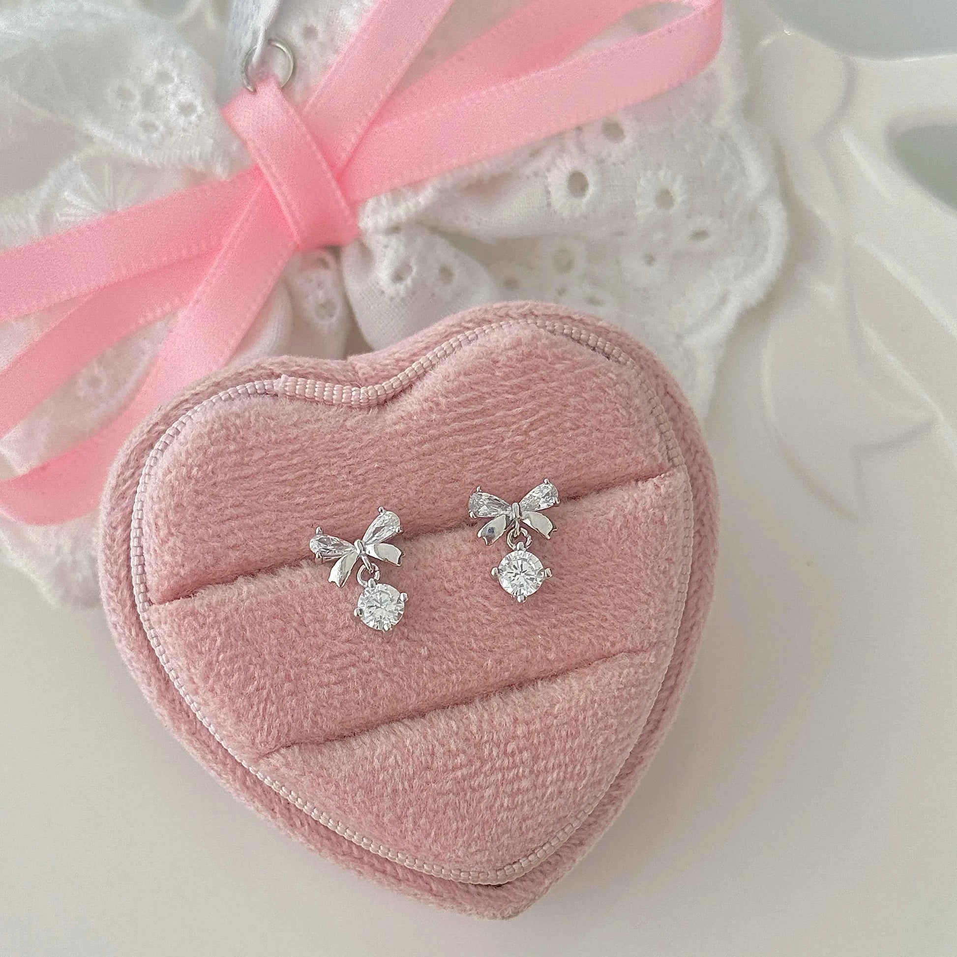 "Hepburn Bow" 999 Pure Silver Bow Stud Earrings - Chic and Versatile (Copy)