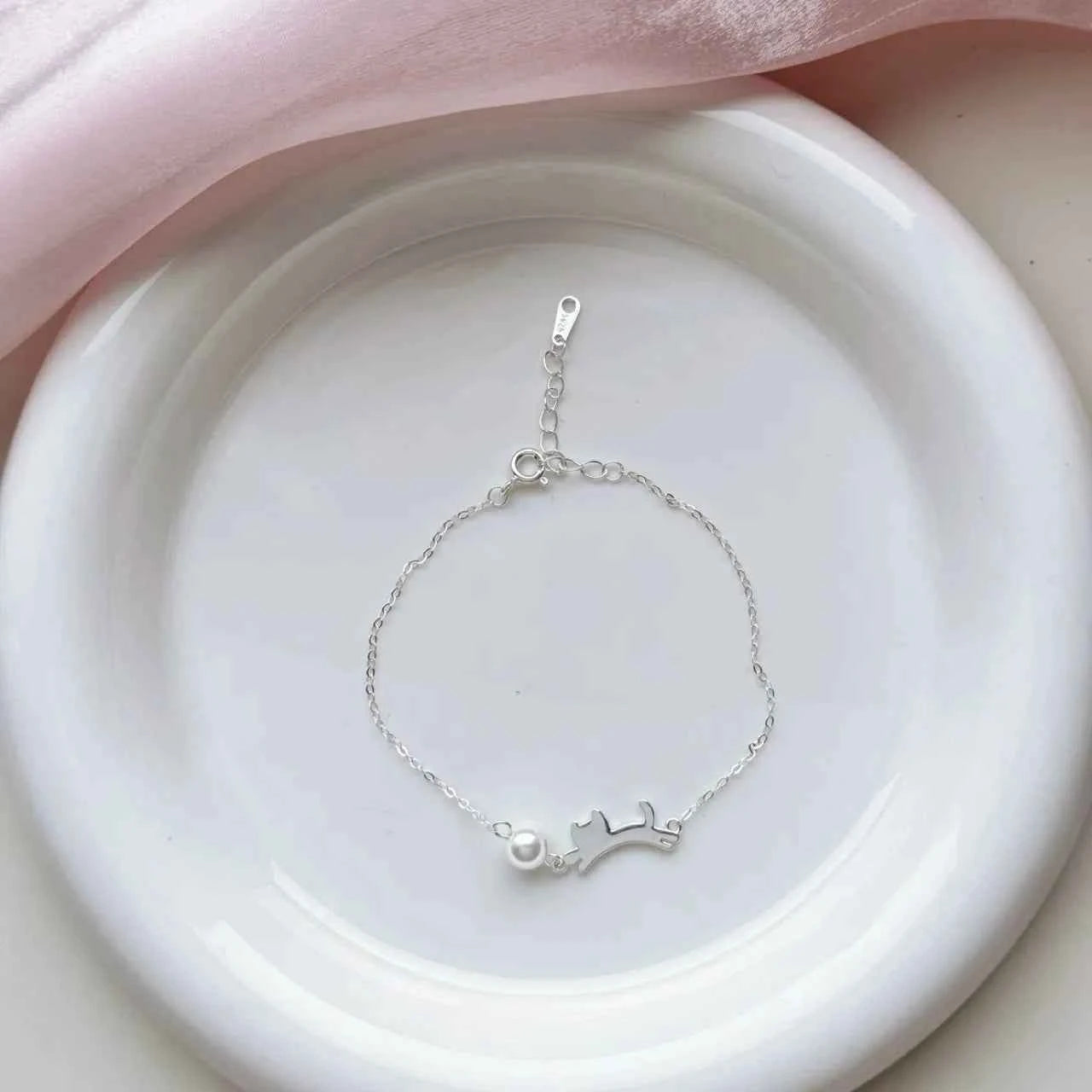 "Playful Kitty" 925 Sterling Silver Bracelet - Cute, Simple, and Elegant (Copy)