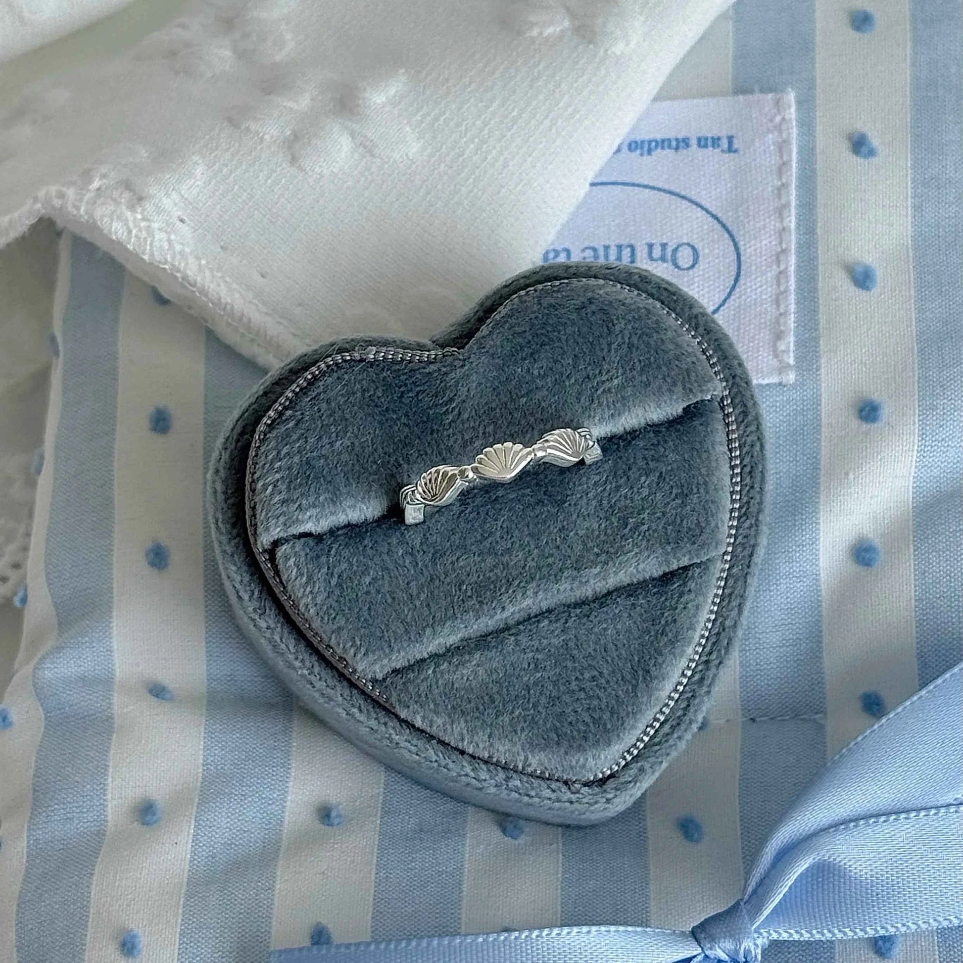 "Shell Fisherman's Island" 925 Sterling Silver Shell and Double Fish Ring - Unique and Charming (Copy)