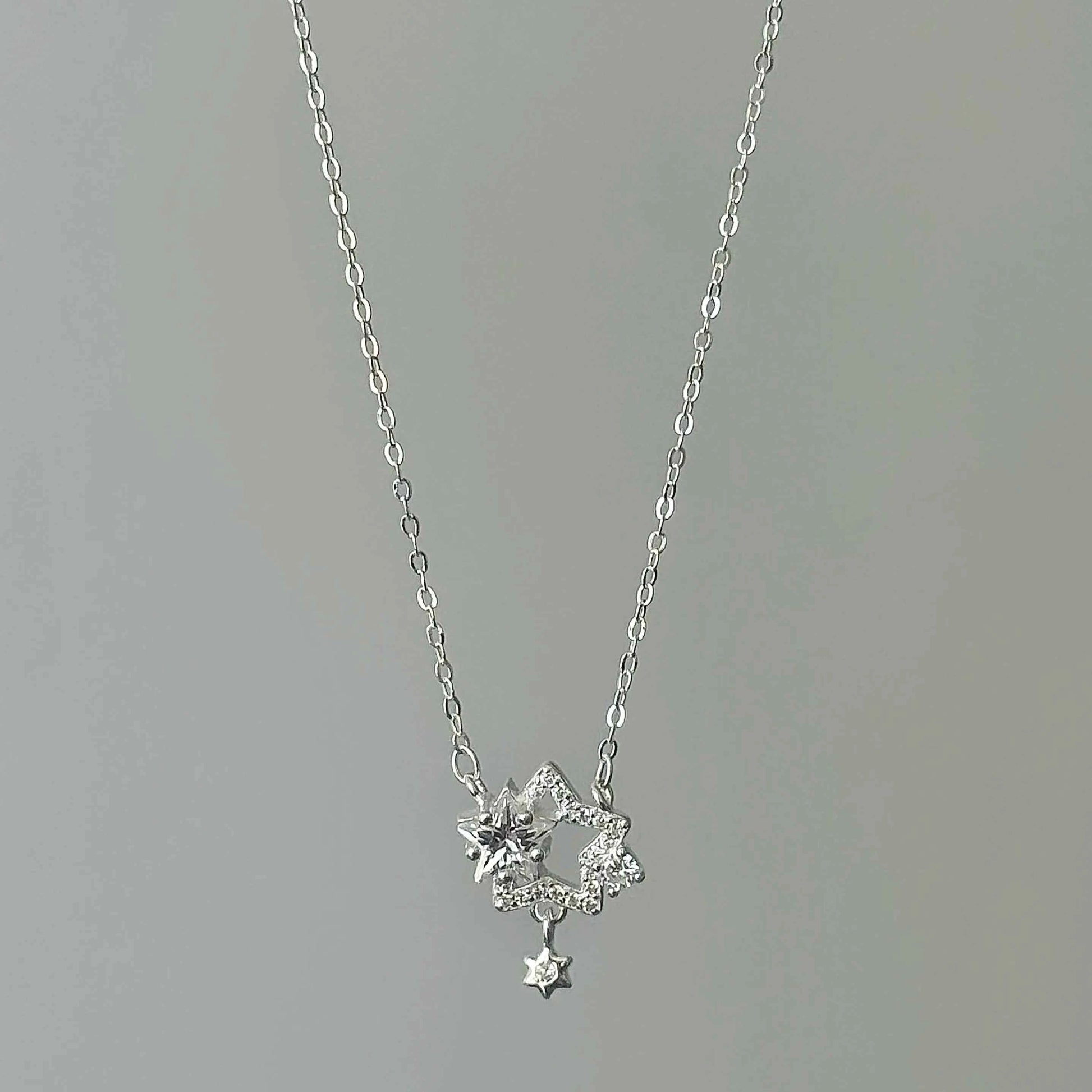 "Stellar Perseverance" 999 Pure Silver Star Necklace - Elegant and Timeless (Copy)