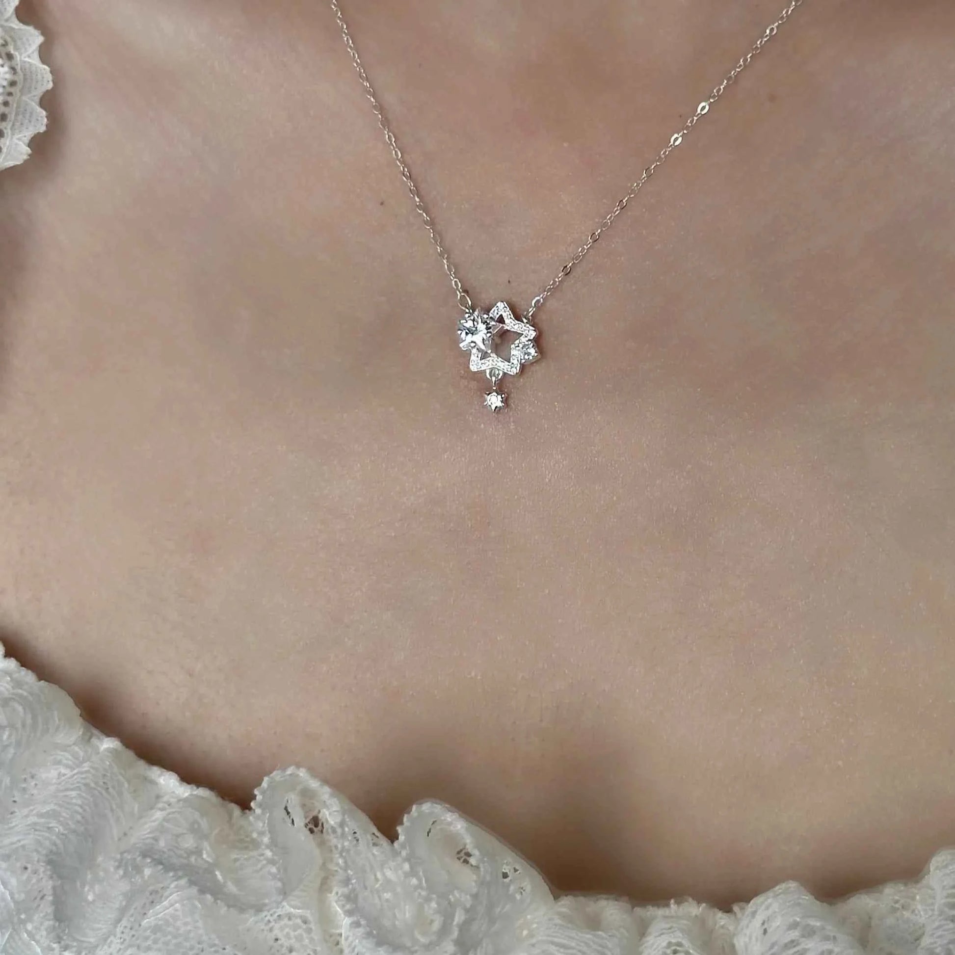 "Stellar Perseverance" 999 Pure Silver Star Necklace - Elegant and Timeless (Copy)